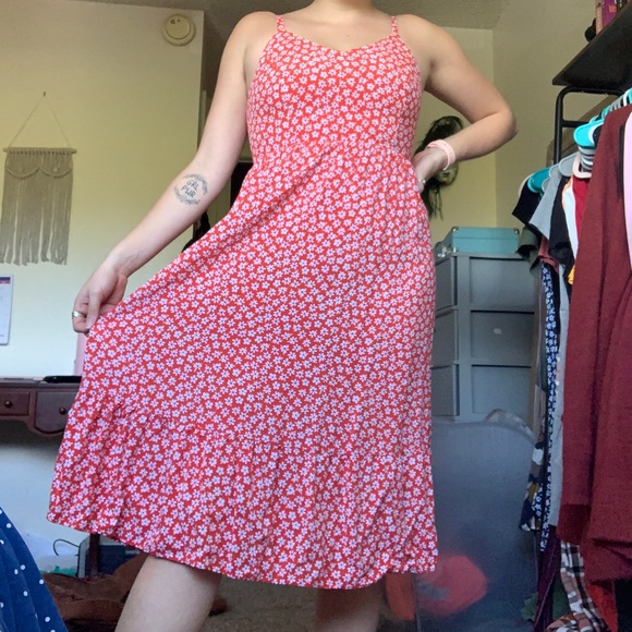 Old Navy Fit and Flare Cami Dress - Picture 1 of 3